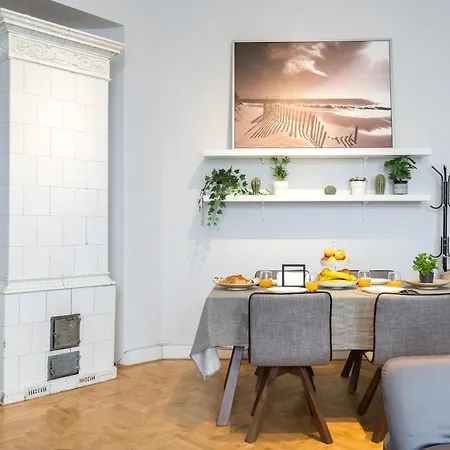 Sunny Large Flat - Amzei Square - Superb Balcony
