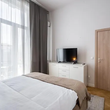 Appartamento Sunny Large Flat - Amzei Square - Superb Balcony *