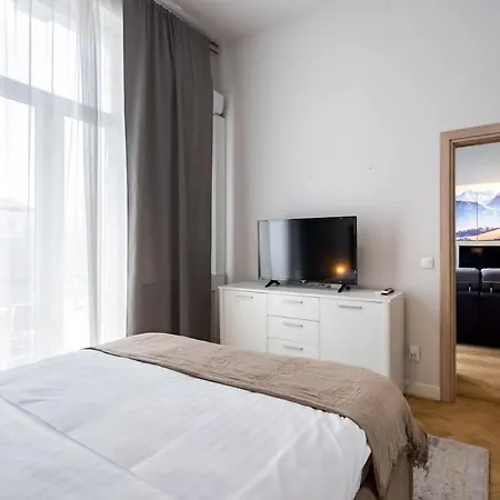 Appartamento Sunny Large Flat - Amzei Square - Superb Balcony *