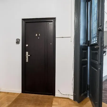Sunny Large Flat - Amzei Square - Superb Balcony * Бухарест