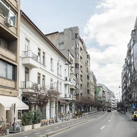 Sunny Large Flat - Amzei Square - Superb Balcony